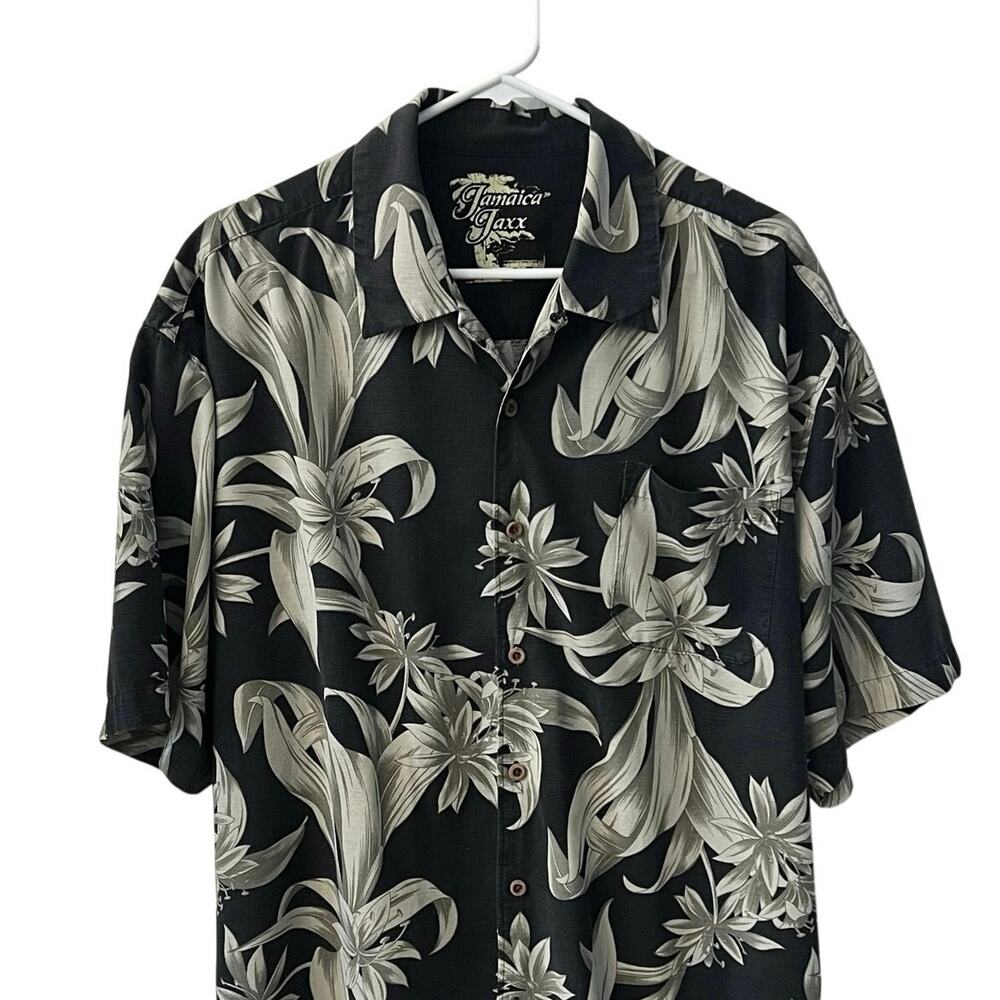 Jamaica Jaxx Men's Hawaiian Shirt XXL SILK Button Down Short Sleeve Black Palm